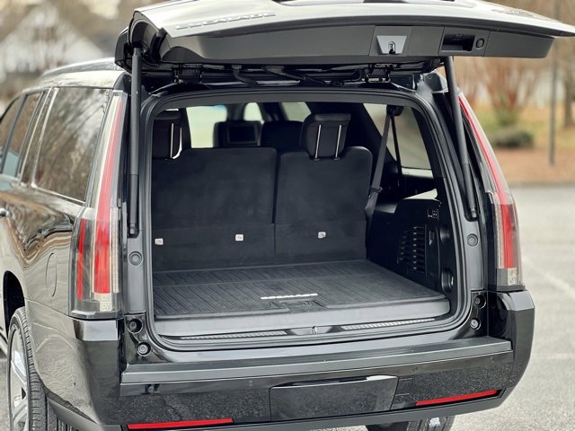 Used 2019 Cadillac Escalade ESV Platinum image 47