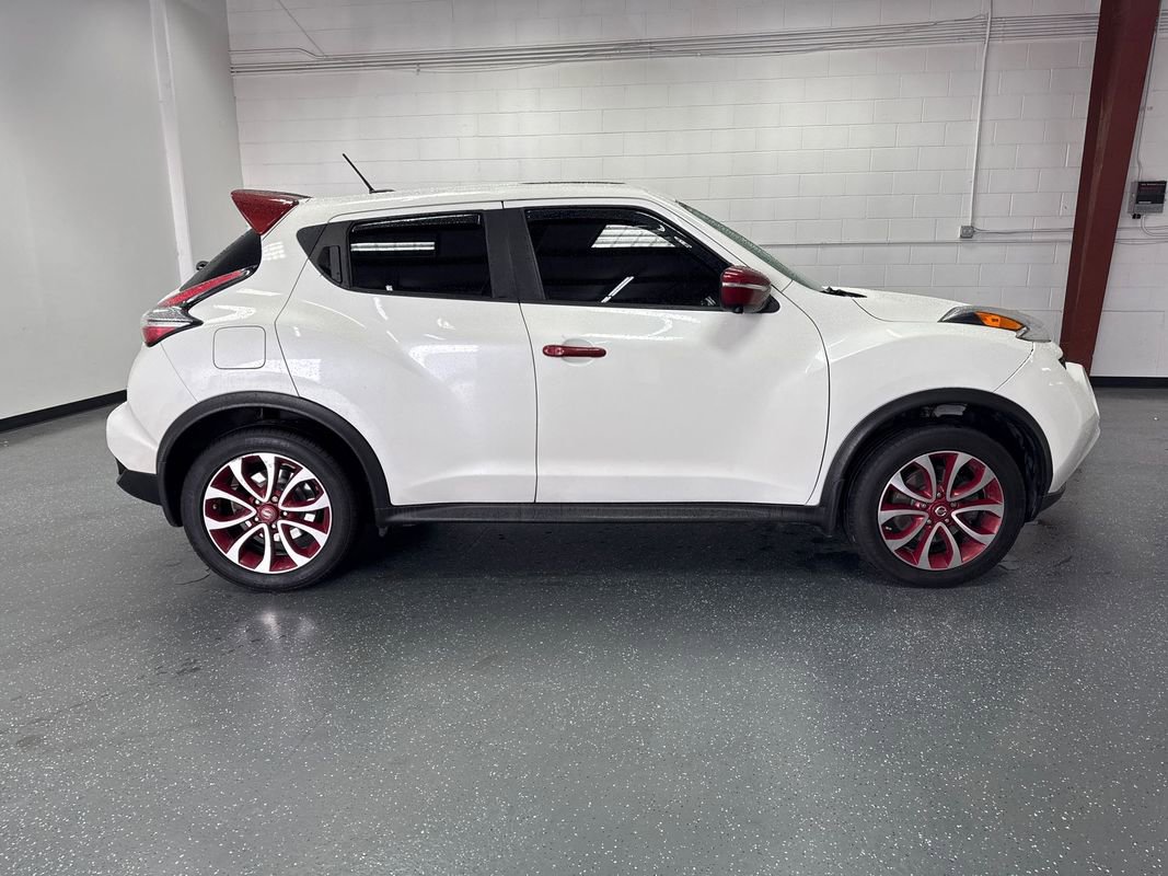 Used 2015 Nissan Juke SL image 3