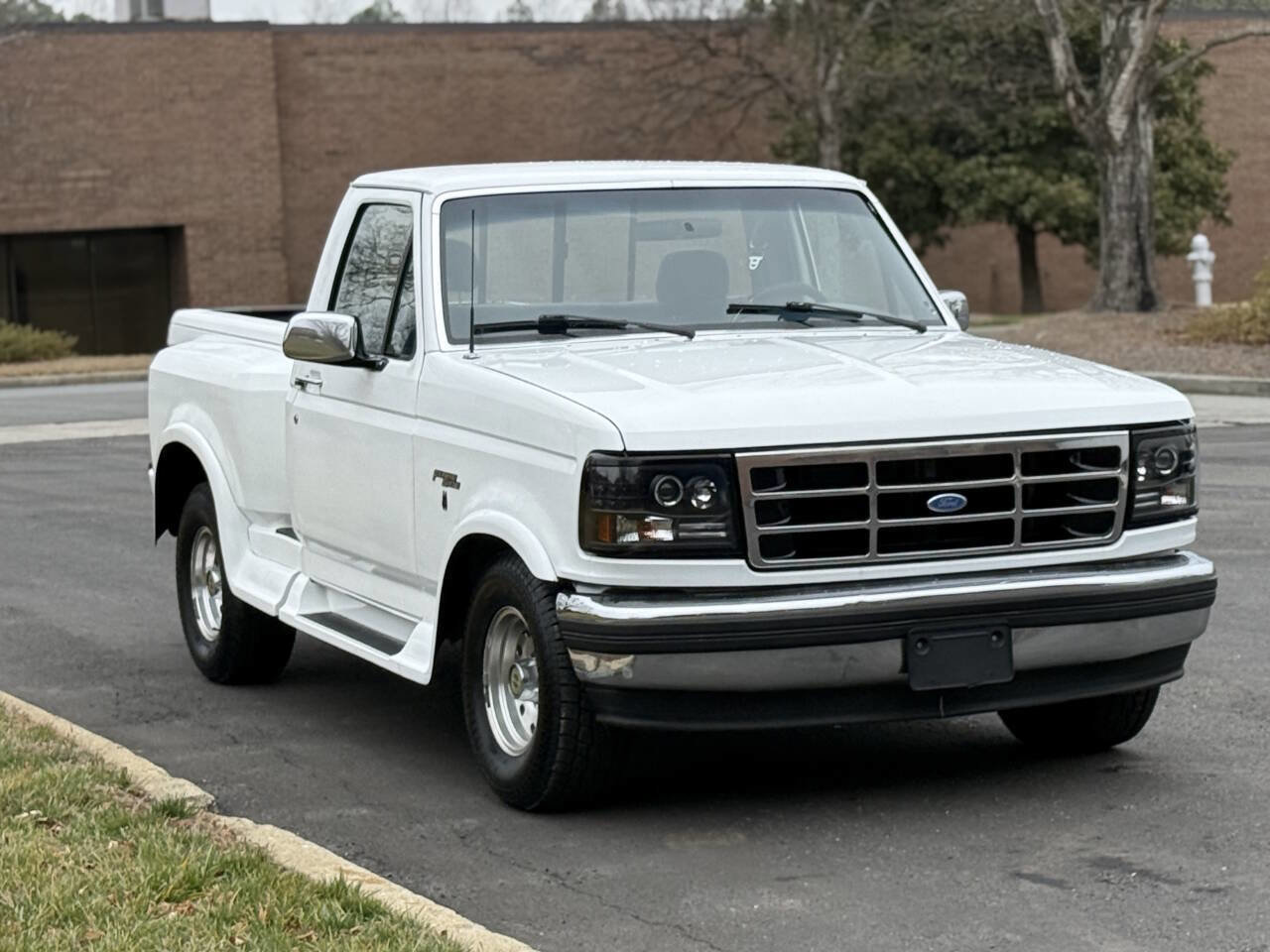 Used 1994 Ford F150 XL image 3