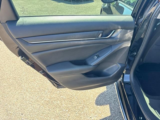 Used 2019 Honda Accord EX image 14