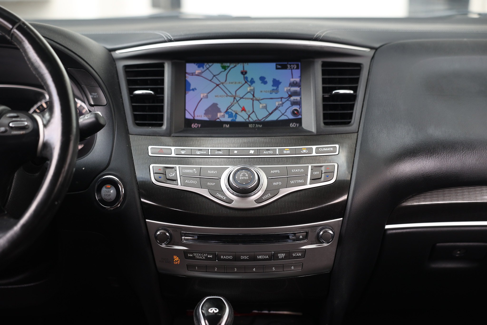 Used 2019 INFINITI QX60 Luxe w/ Essential Package FWD image 39