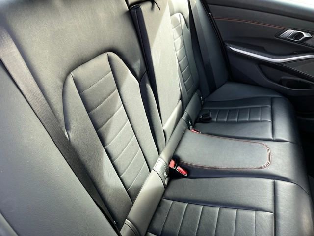Used 2020 BMW 330i xDrive Sedan w/ Premium Package image 22
