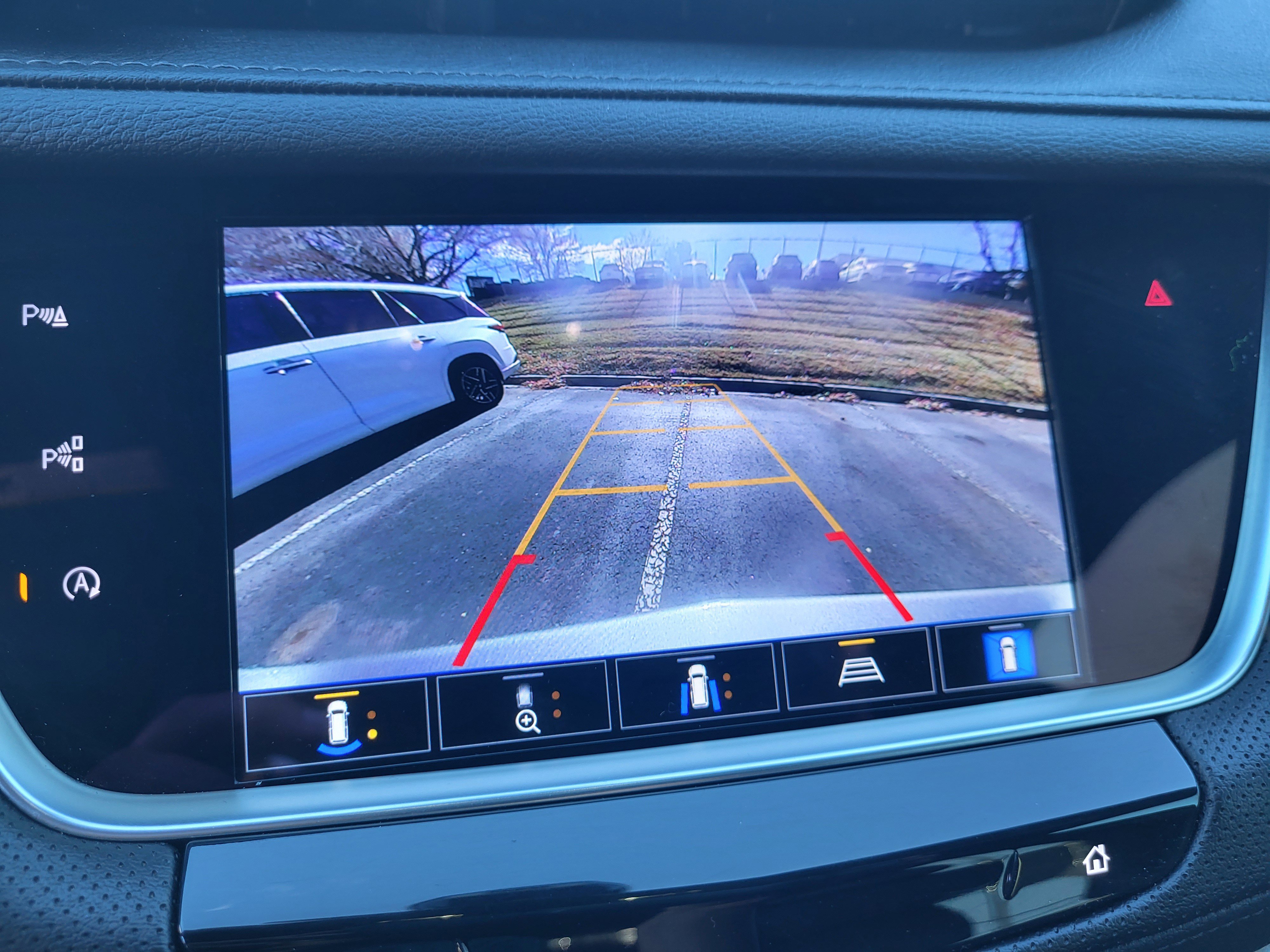 Used 2023 Cadillac XT5 Sportv w/ Technology Package image 26