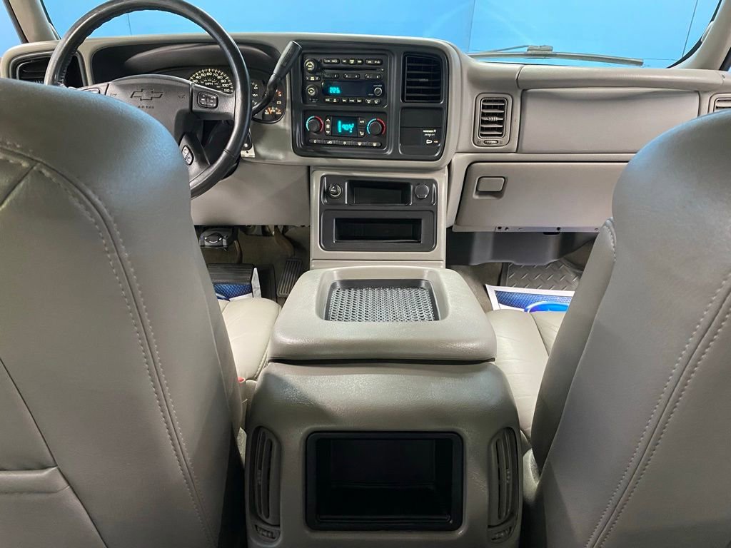 Used 2004 Chevrolet Silverado 3500 LT image 37