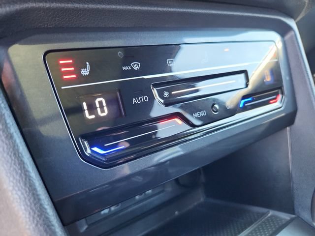 Certified 2024 Volkswagen Tiguan SE R-Line AWD/4WD image 20