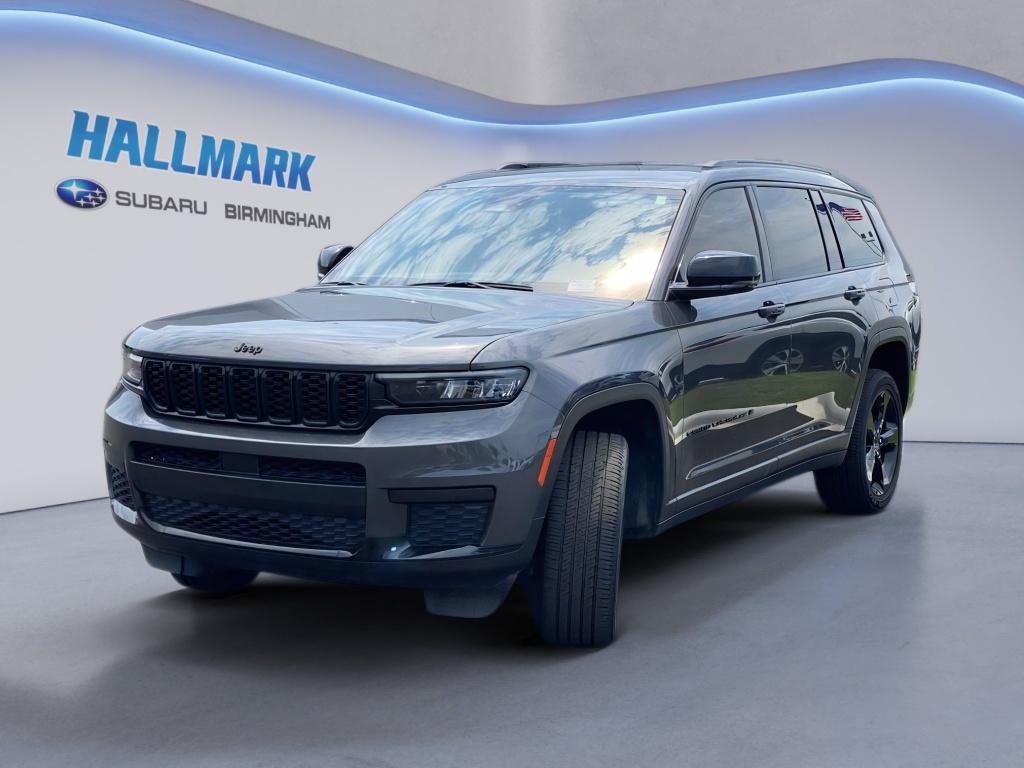 Used 2025 Jeep Grand Cherokee L Altitude RWD image 5