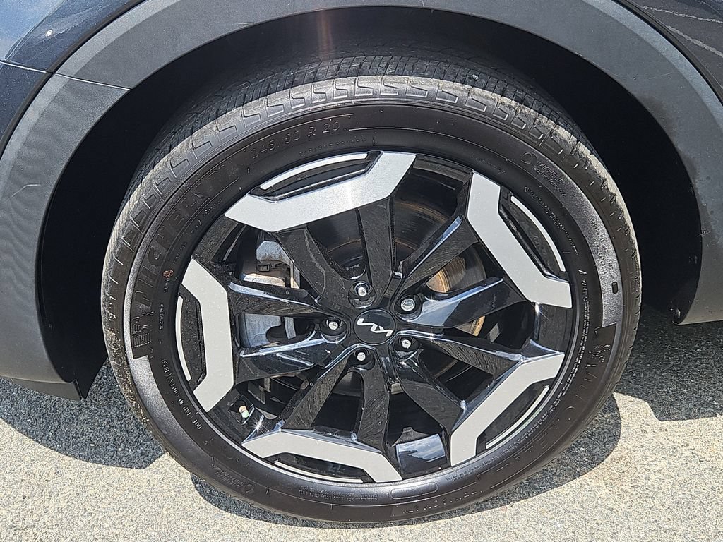 Certified 2023 Kia Telluride AWD image 7