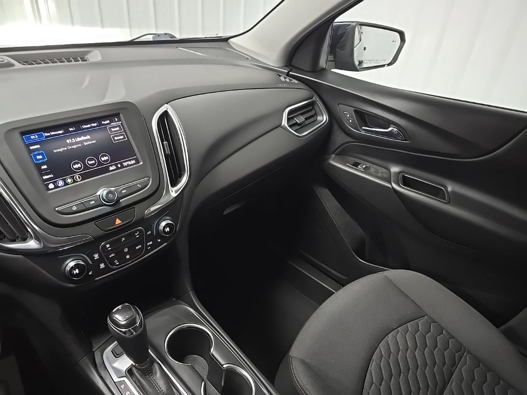 Used 2020 Chevrolet Equinox LT AWD/4WD image 25