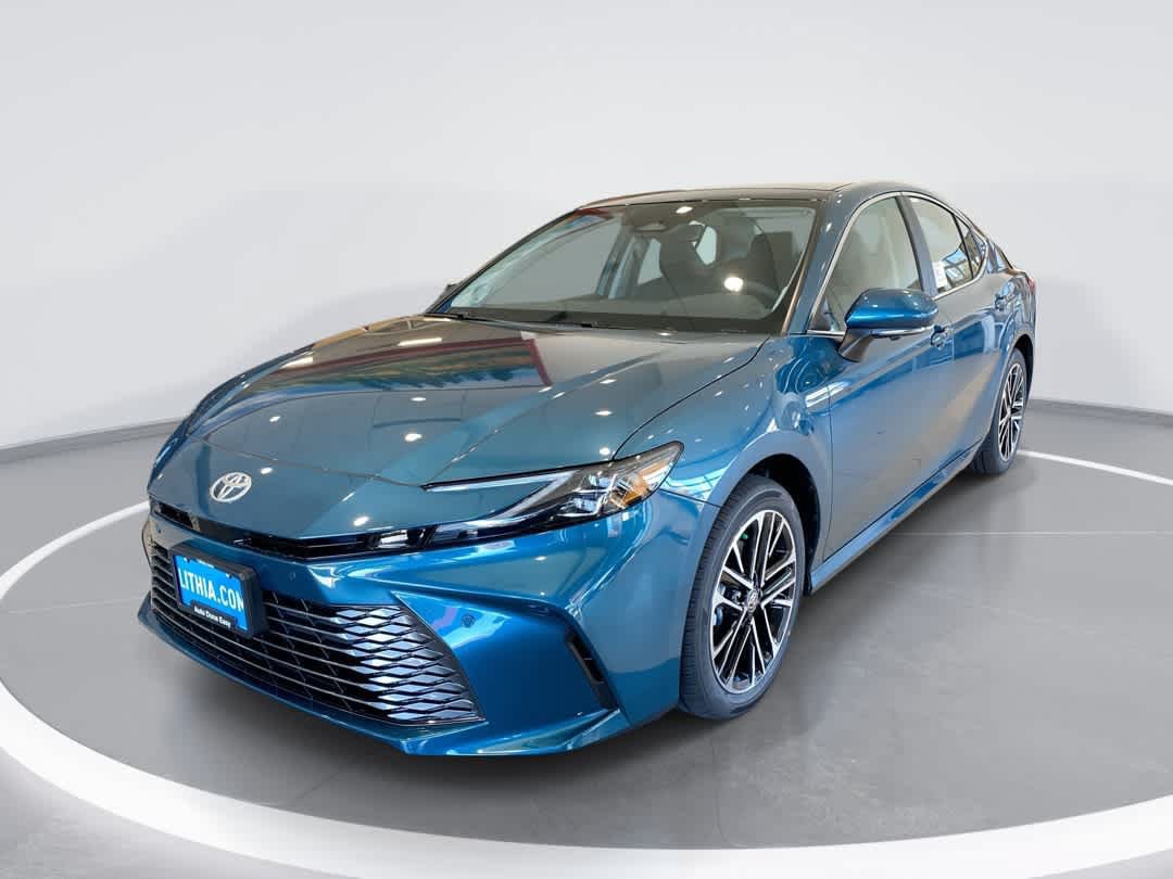 New 2026 Toyota Camry XLE w/ Premium Plus Package