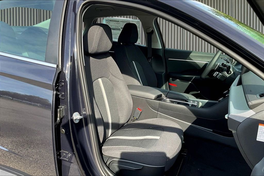 New 2026 Hyundai Sonata Blue image 9