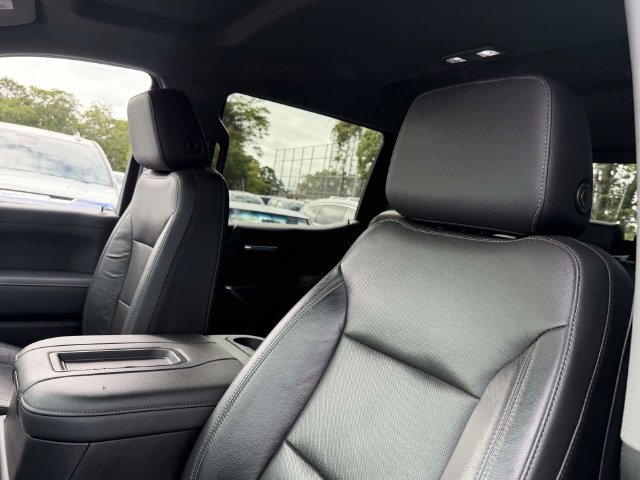 Used 2020 Chevrolet Silverado 1500 LTZ w/ LTZ Plus Package AWD/4WD image 11