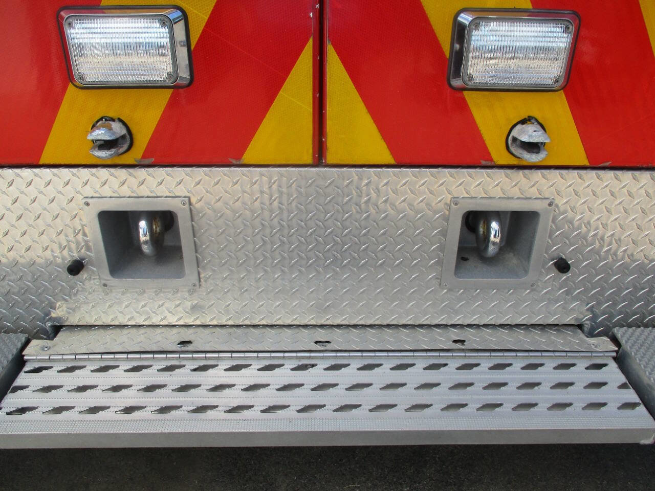 Used 2009 Chevrolet Kodiak C4500 2WD Regular Cab image 35