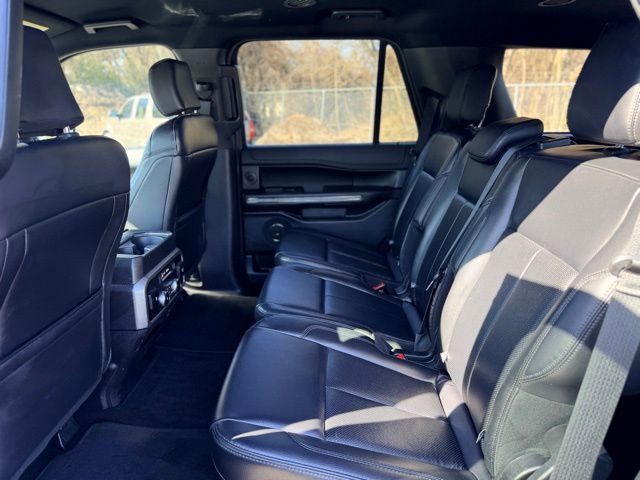 Used 2019 Ford Expedition XLT w/ Equipment Group 202A image 25