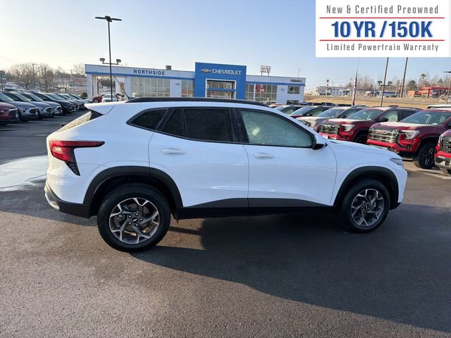 Used 2025 Chevrolet Trax LT image 5