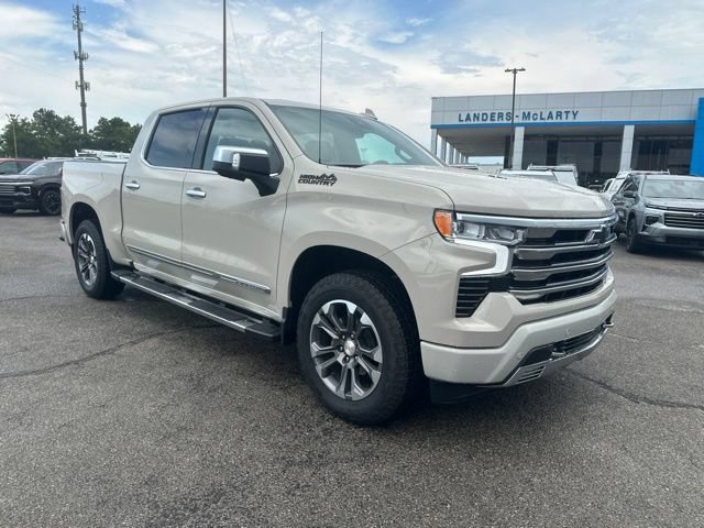 Used 2026 Chevrolet Silverado 1500 High Country w/ Technology Package AWD/4WD image 1