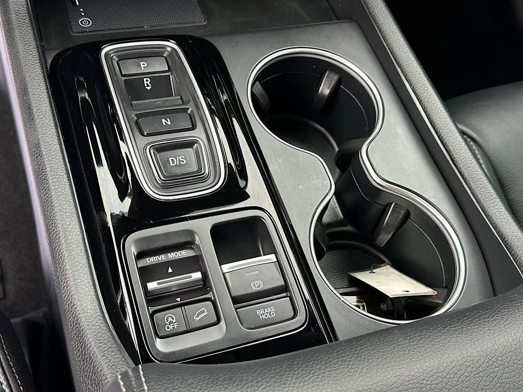 Used 2023 Honda Pilot Touring image 28