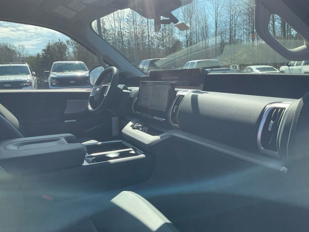 New 2026 Ford Expedition Max Active image 11