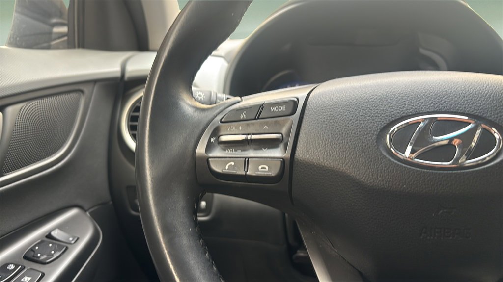 Used 2021 Hyundai Kona Limited w/ Cargo Package image 26