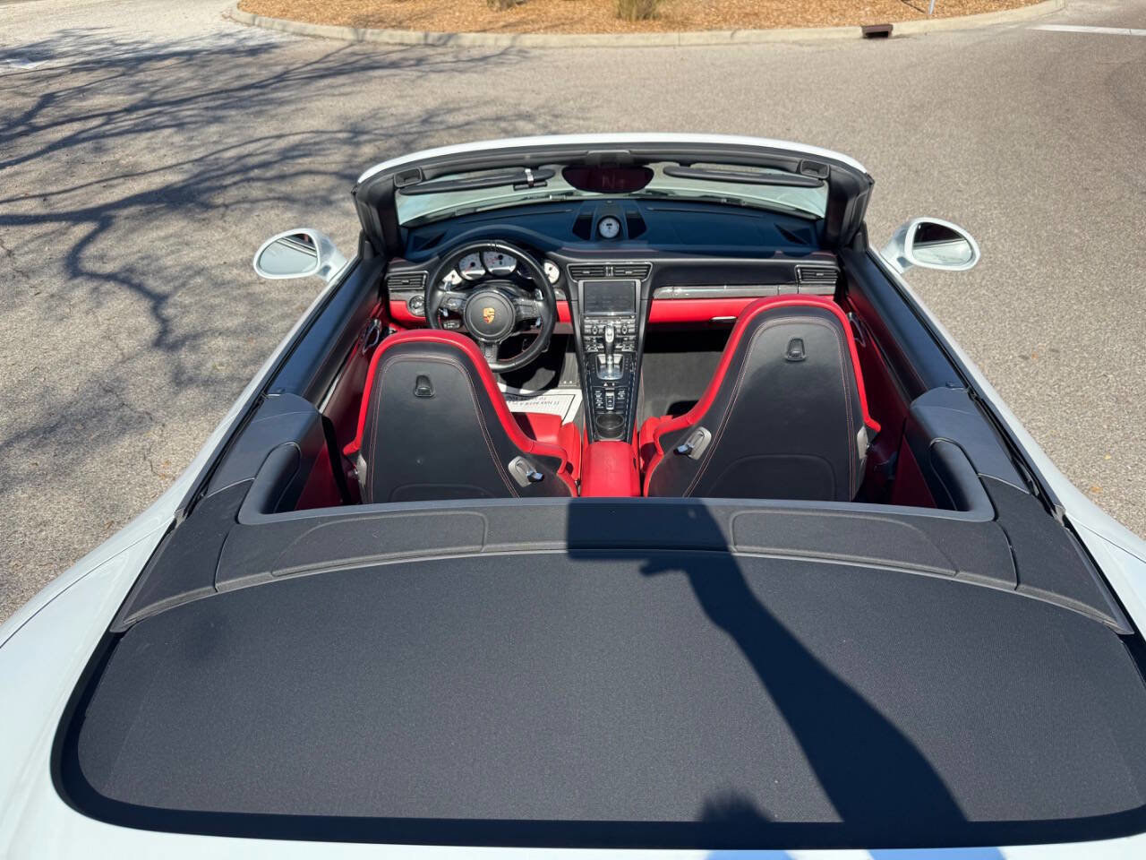 Used 2015 Porsche 911 Turbo S image 50