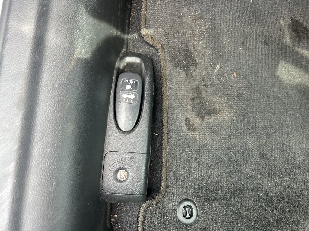 Used 2015 Honda Civic LX image 9