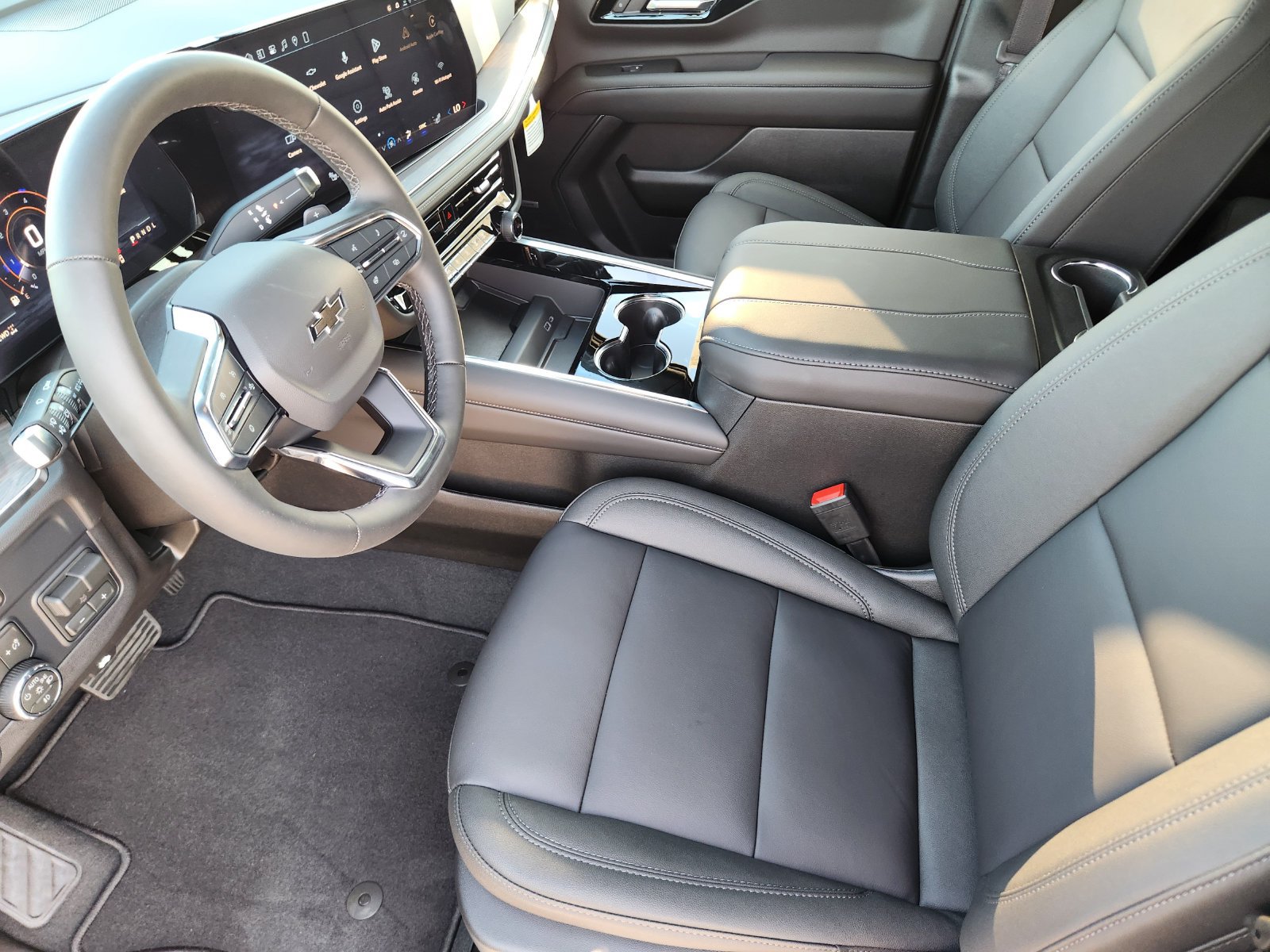 New 2027 Chevrolet Tahoe Z71 w/ Comfort Package AWD/4WD image 13
