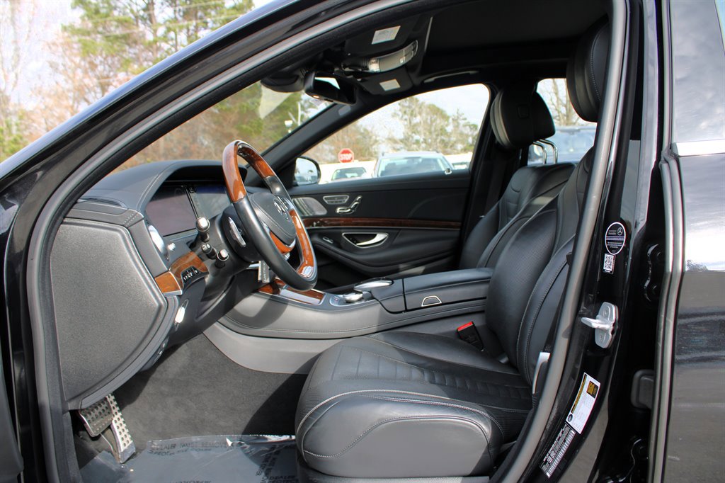 Used 2016 Mercedes-Benz S 550 4MATIC Sedan image 11