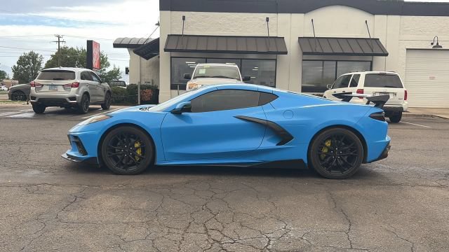 Used 2023 Chevrolet Corvette Stingray Coupe w/ 1LT RWD image 2