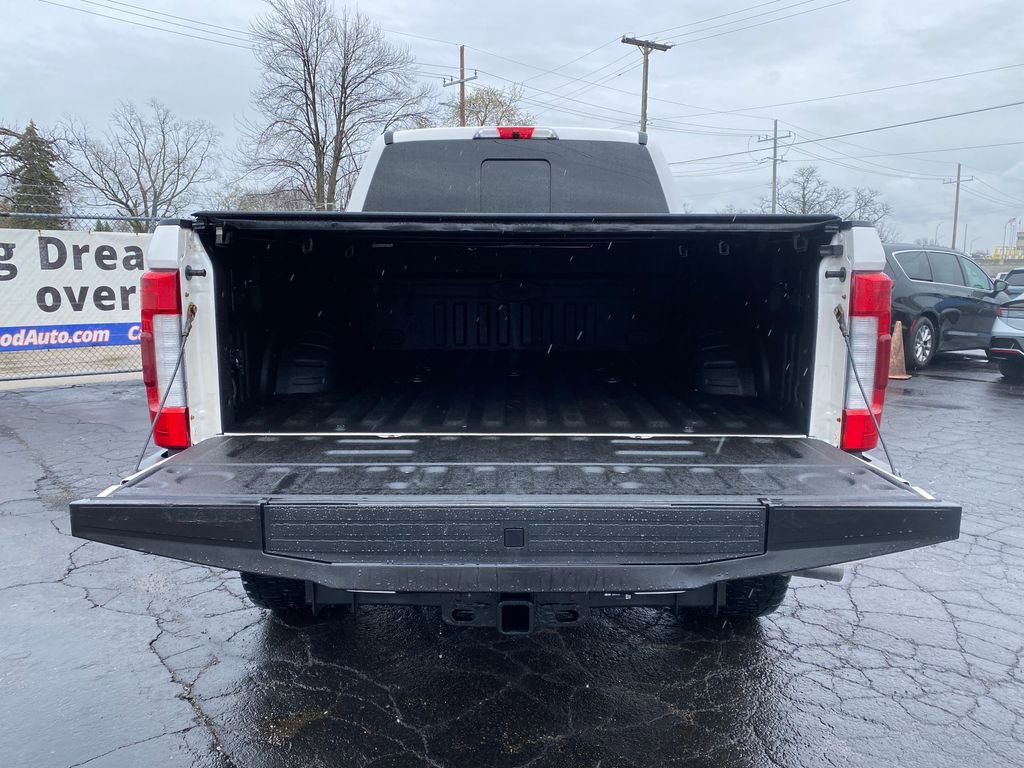 Used 2018 Ford F250 Platinum w/ Platinum Ultimate Package image 6