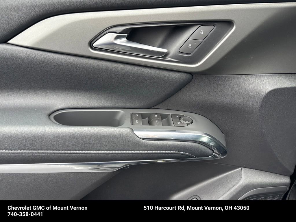 New 2026 Chevrolet Traverse LT w/ Driver Confidence Package image 12