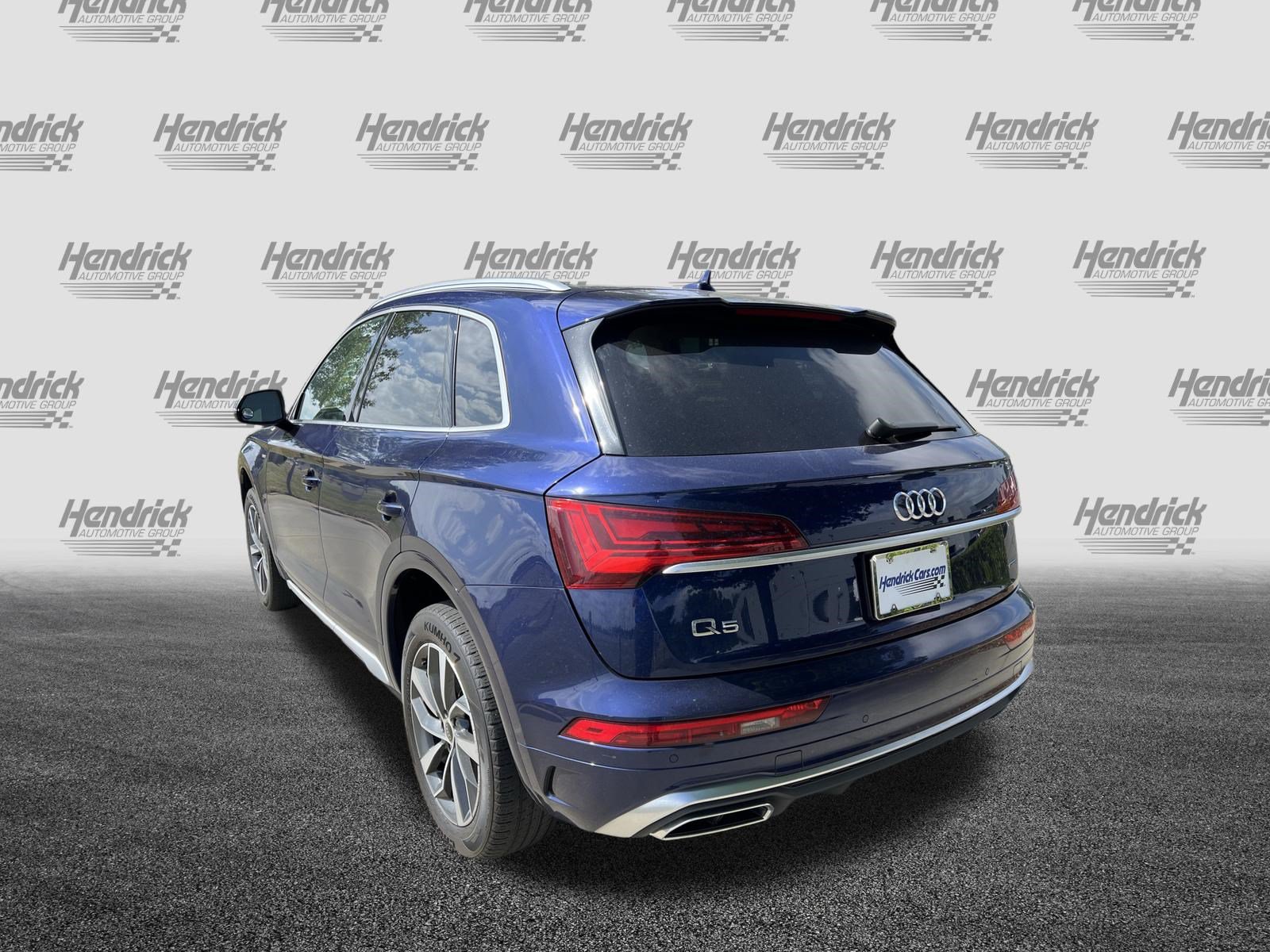 Used 2023 Audi Q5 2.0T Premium Plus w/ Premium Plus Package AWD/4WD image 6