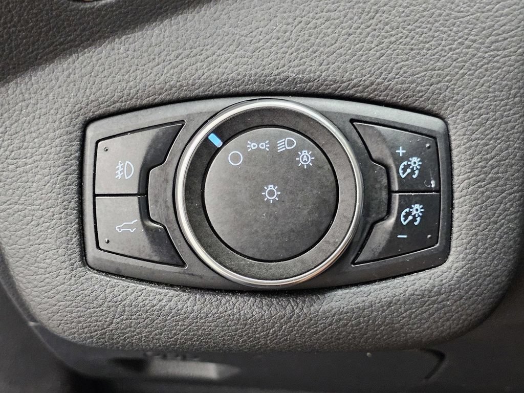 Used 2017 Ford Escape Titanium AWD/4WD image 36