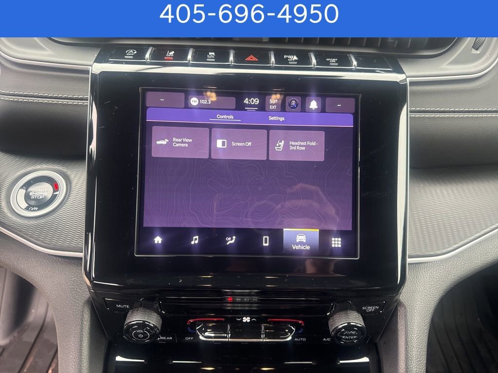 Used 2025 Jeep Grand Cherokee L Laredo image 31