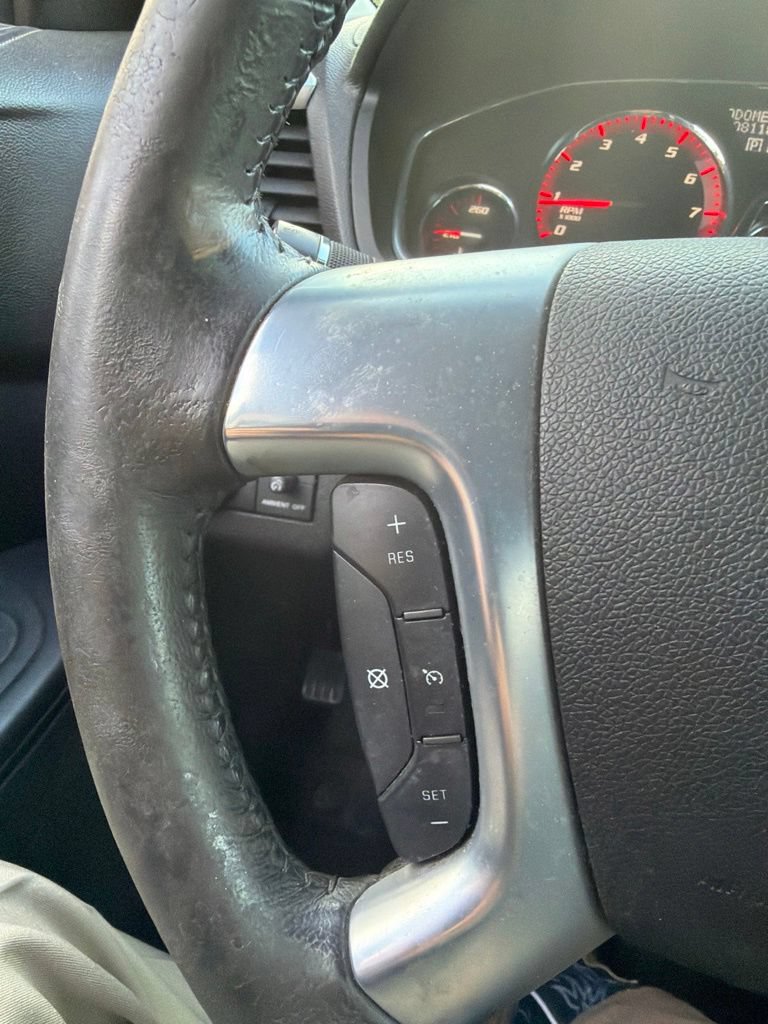 Used 2014 GMC Acadia SLE AWD/4WD image 16