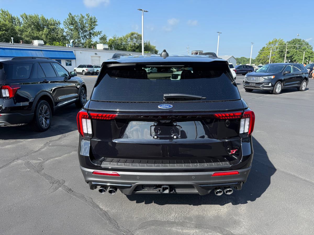 New 2025 Ford Explorer ST w/ Sun And Sound Package image 5