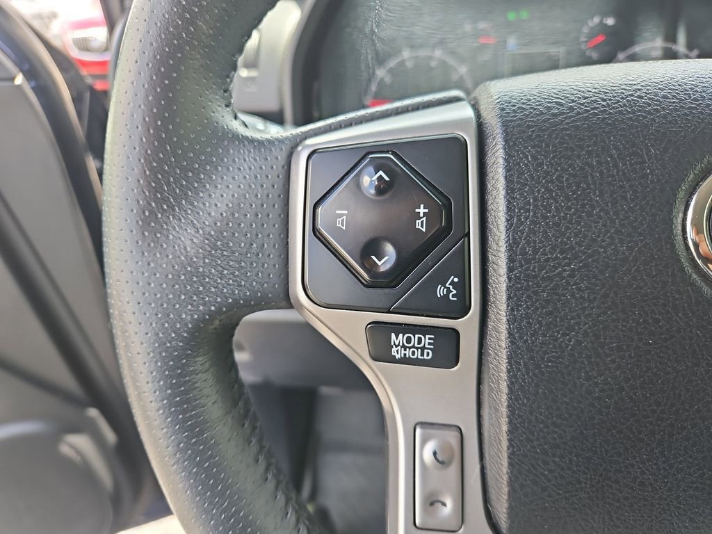 Used 2020 Toyota 4Runner SR5 image 22