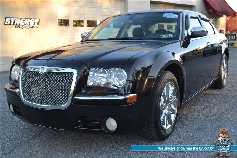 Used 2008 Chrysler 300 C image 1