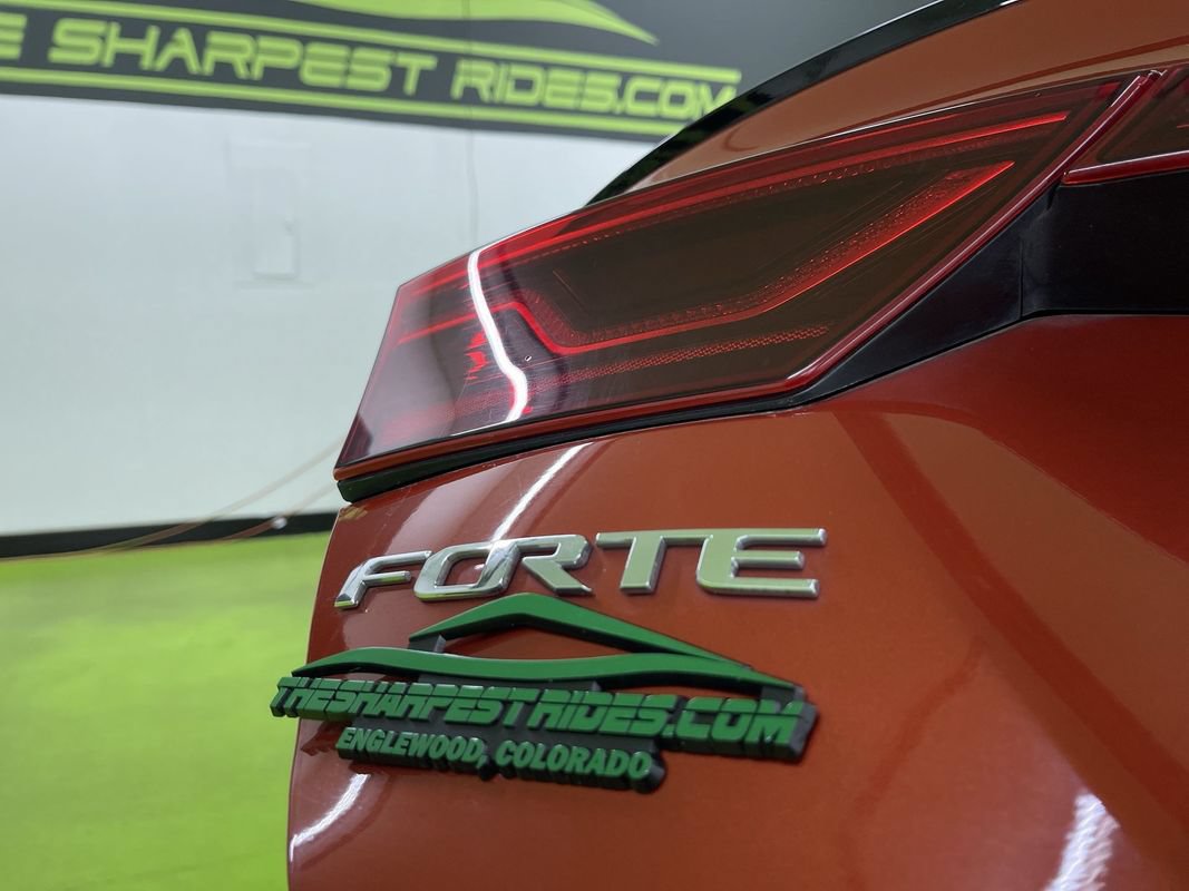 Used 2021 Kia Forte GT-Line w/ GT-Line Premium Package FWD image 12