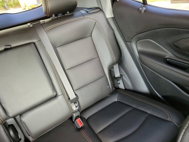 Used 2021 GMC Terrain SLT w/ Infotainment Package II image 6