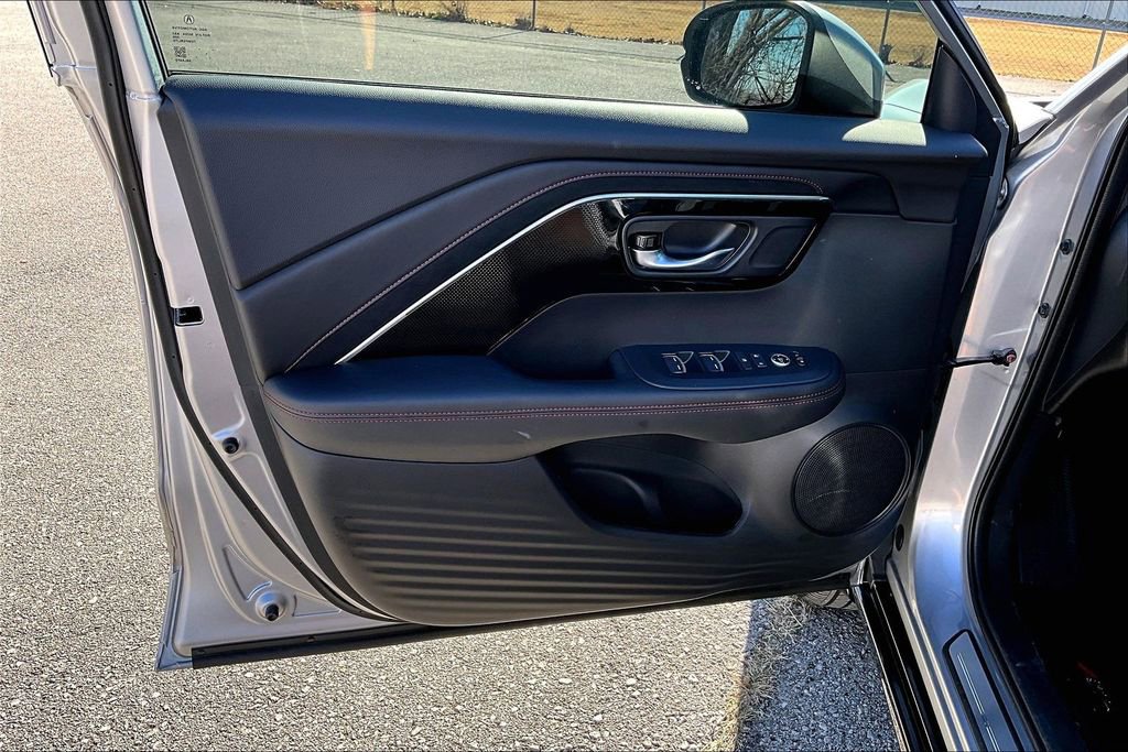 Used 2025 Acura ADX A-Spec image 24