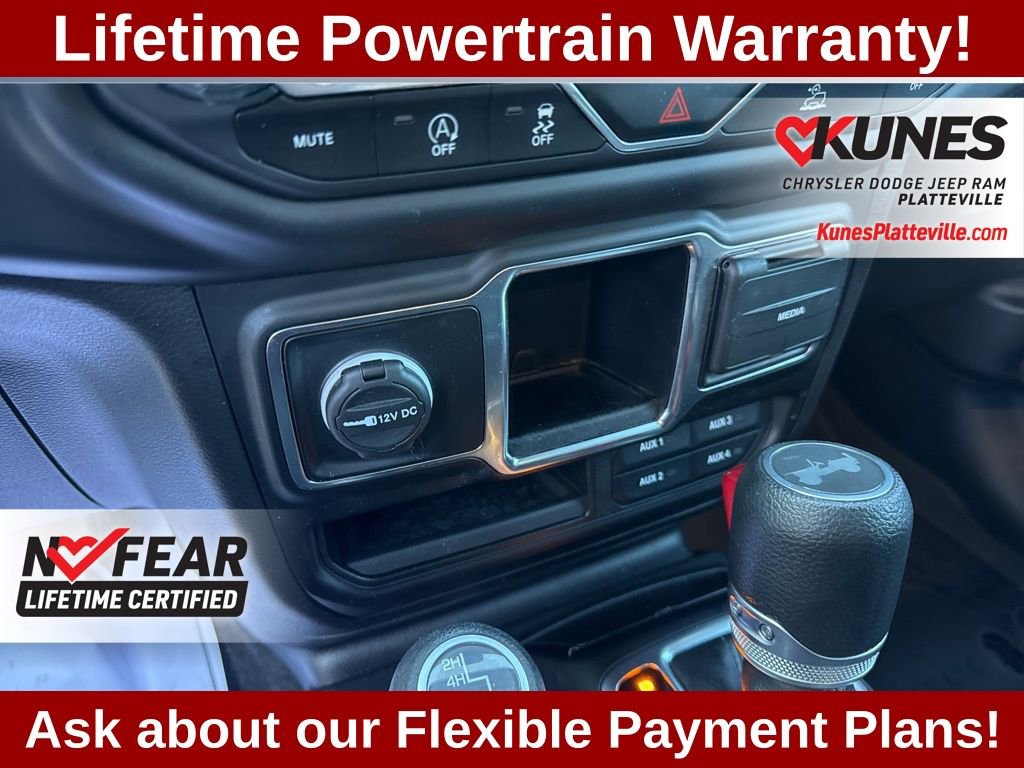 Used 2022 Jeep Wrangler Unlimited Sport AWD/4WD image 31
