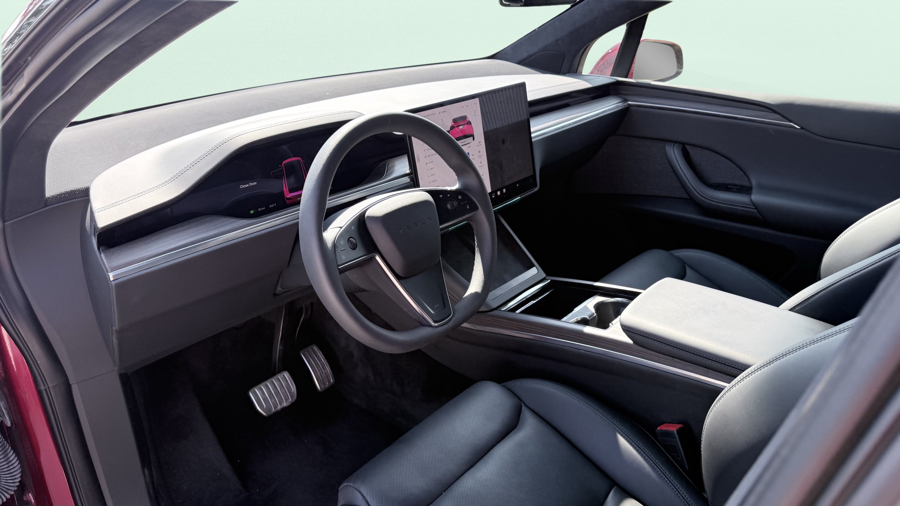 Used 2024 Tesla Model X AWD/4WD image 3