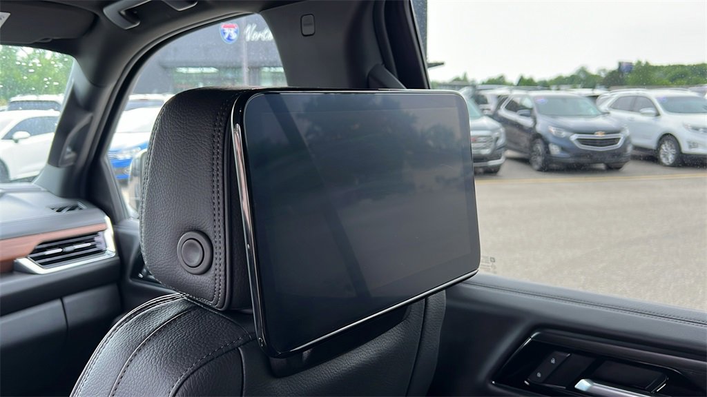Used 2025 GMC Yukon Denali image 36