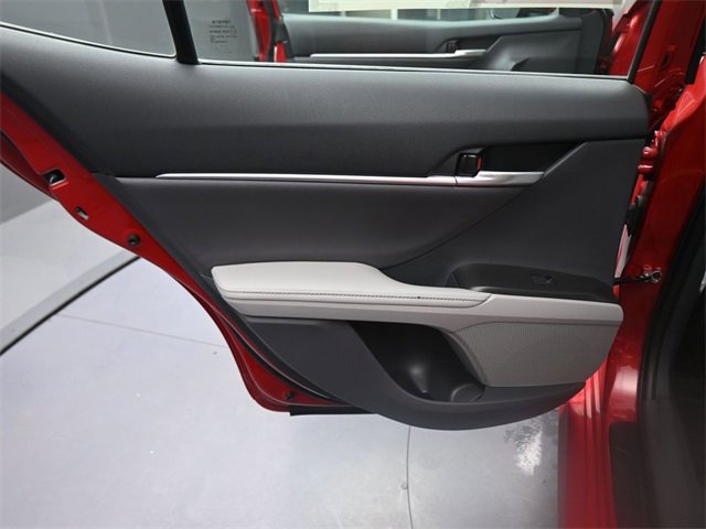 Used 2023 Toyota Camry XLE w/ Navigation Package image 15