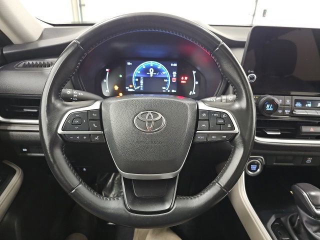 Certified 2024 Toyota Grand Highlander XLE image 18