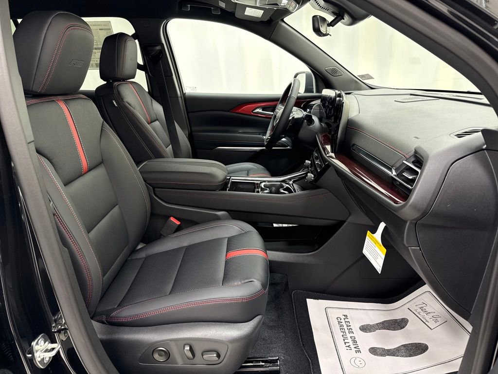 New 2026 Chevrolet Traverse RS image 9