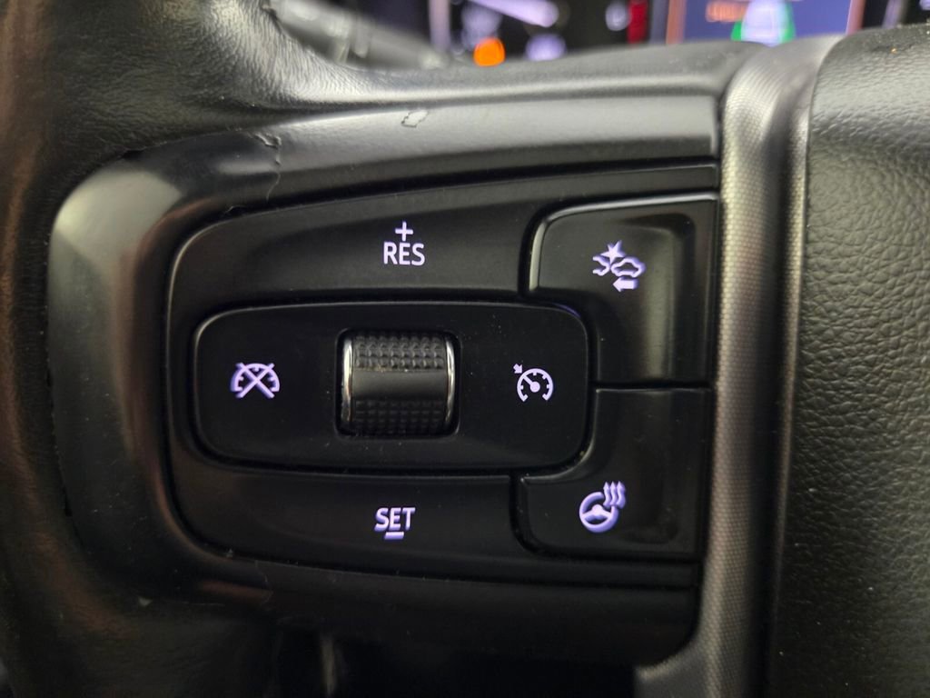 Used 2021 GMC Yukon SLT w/ SLT Premium Package image 19