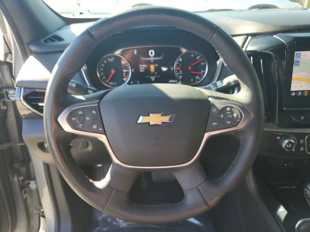 Used 2023 Chevrolet Traverse High Country image 32