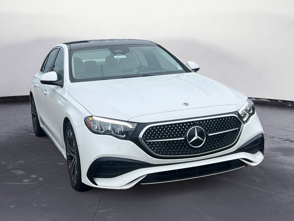 Used 2025 Mercedes-Benz E 350 4MATIC Sedan image 7