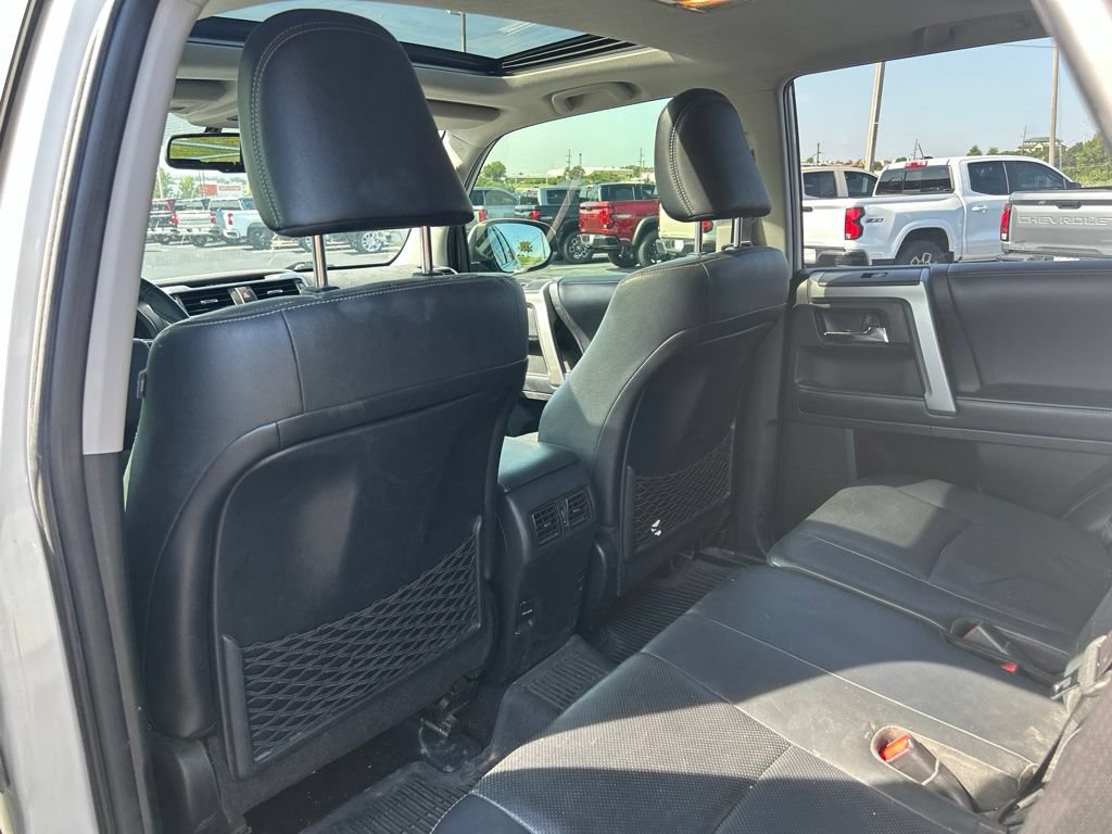 Used 2018 Toyota 4Runner Limited AWD/4WD image 32