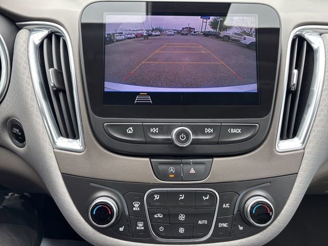 Used 2020 Chevrolet Malibu LT FWD image 22